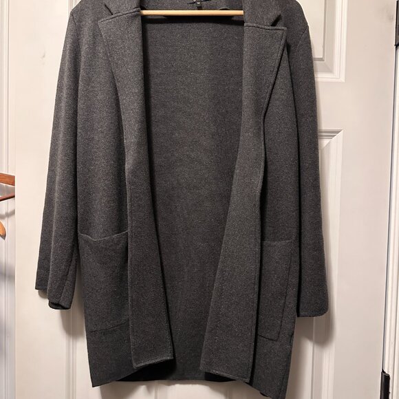 Quince Organic Cotton Knit Blazer — Charcoal (Size M) - Picture 4 of 5